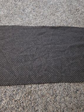360 Cashmere Men's Dark Charcoal Herringbone Knit Scarf